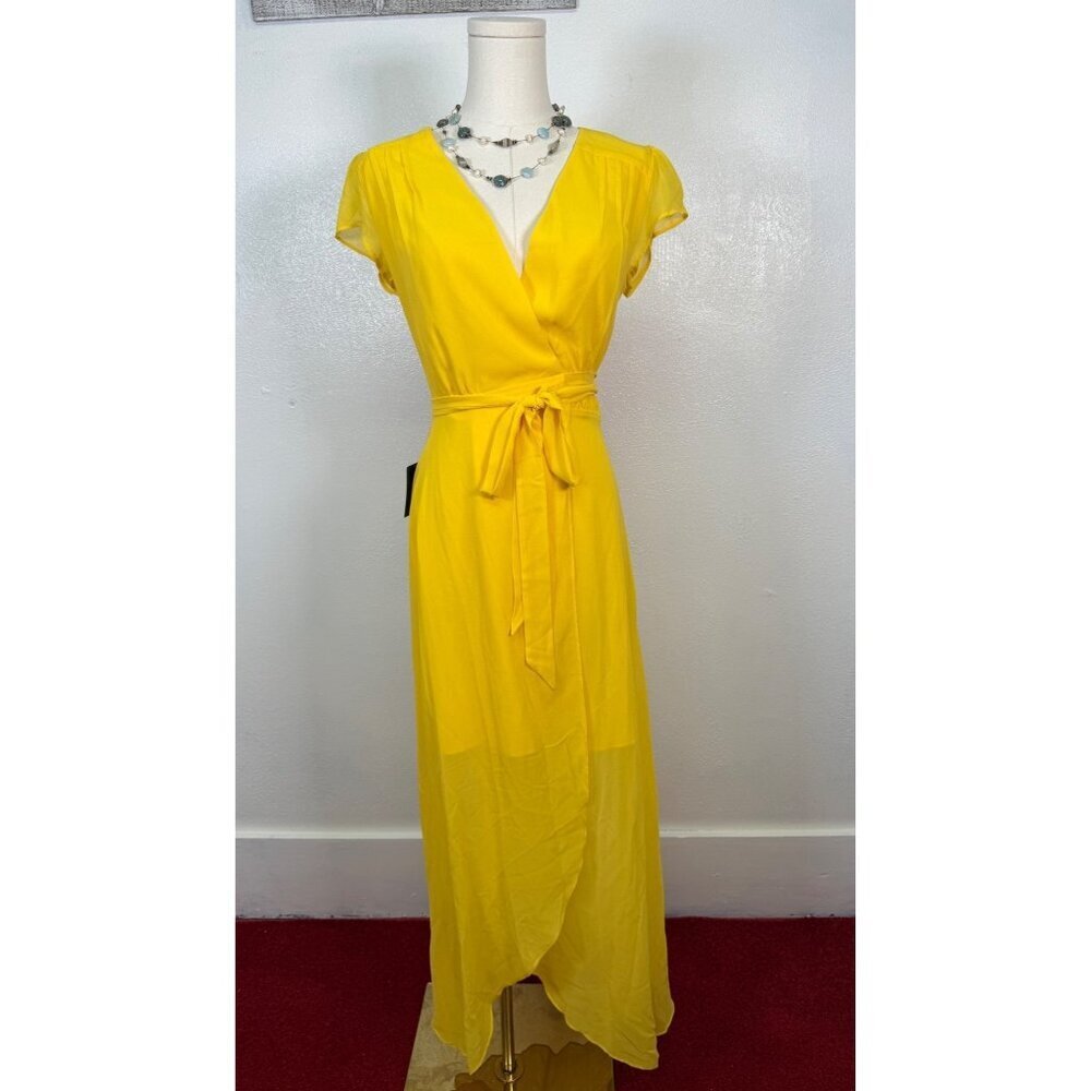 Bebe Yellow Plunging V-Neck Wrap Maxi Dress Size 2 NWT Flowy Formal Resortwear